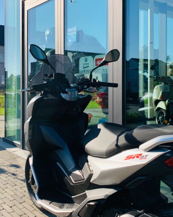 Aprilia SR-GT 125 - Afbeelding 4