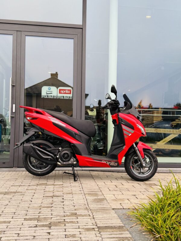 Aprilia SXR 50 Sport - Afbeelding 2