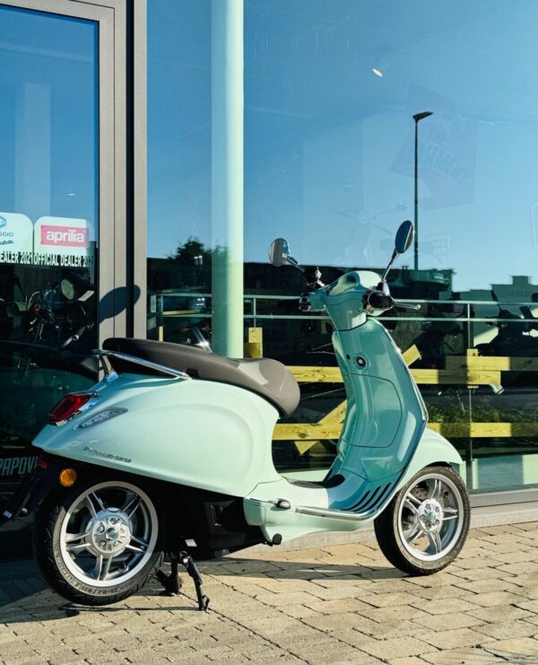 Vespa Primavera Elettrica Verde 350/A 45km/u - Afbeelding 3