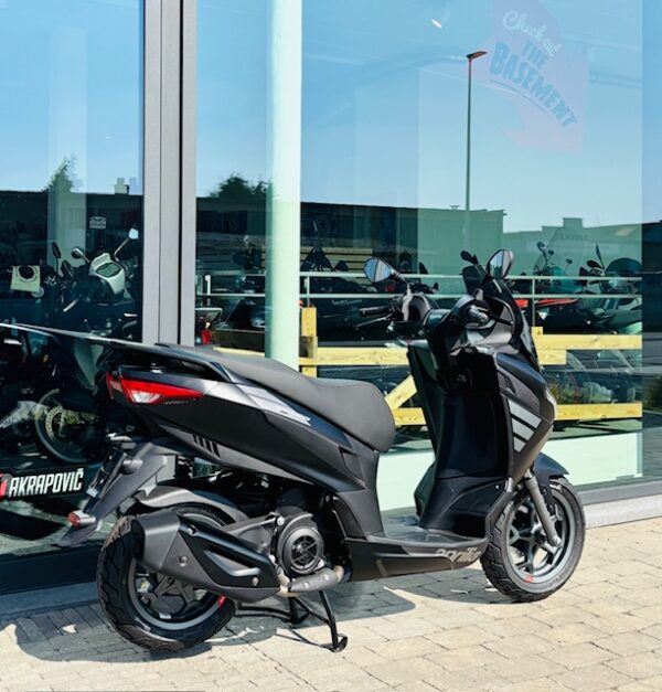 Aprilia SXR 50 Sport - Afbeelding 2