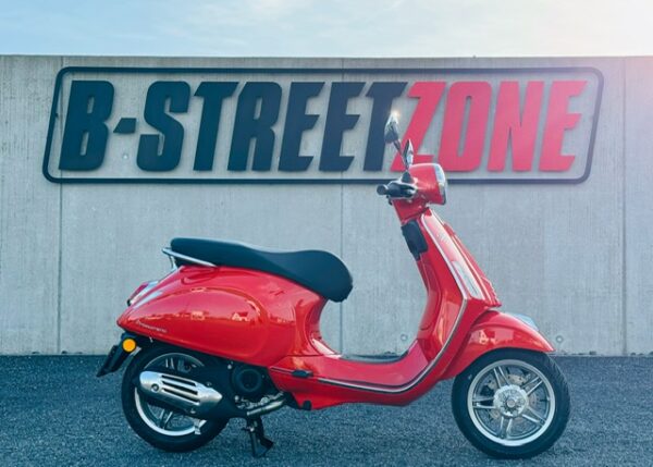 Vespa Primavera 50 Arancio Impulsivo