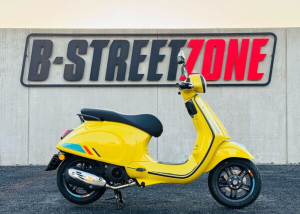 Vespa Primavera 125 S Giallo