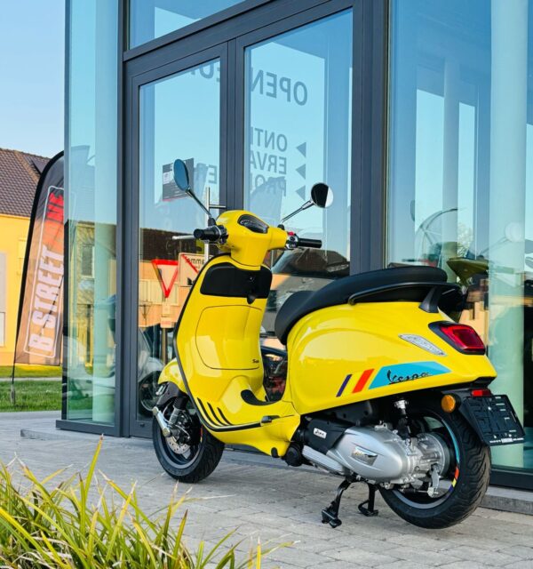 Vespa Primavera 125 S Giallo - Afbeelding 4