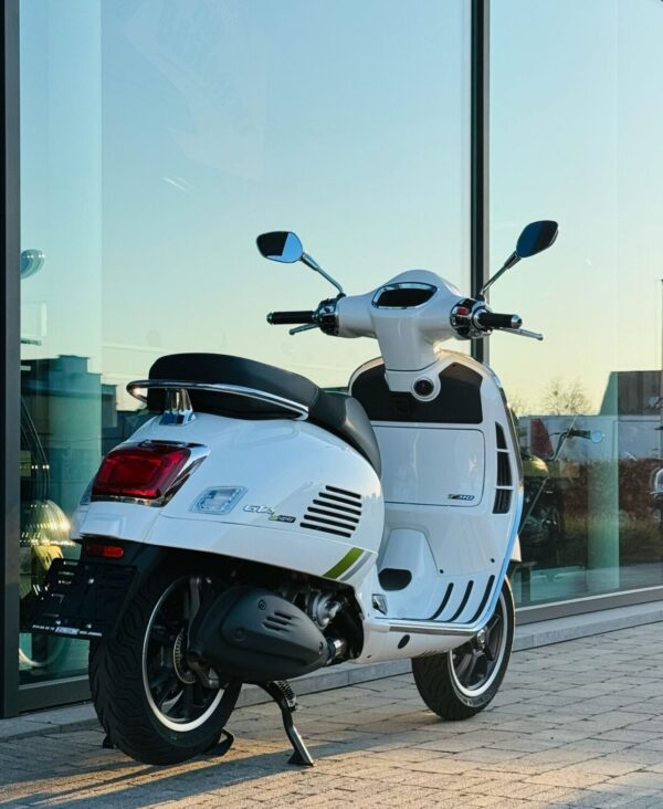 Vespa Gts Super 310 - Afbeelding 14