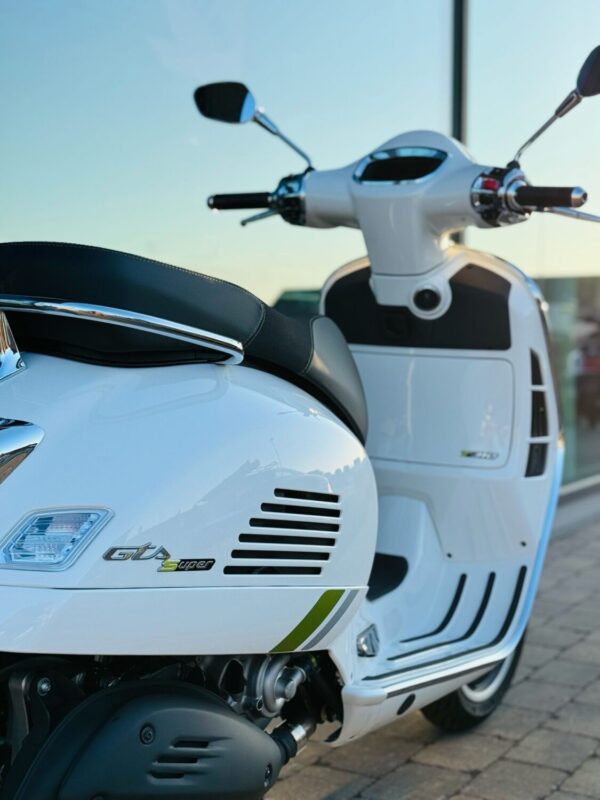 Vespa Gts Super 310 - Afbeelding 15