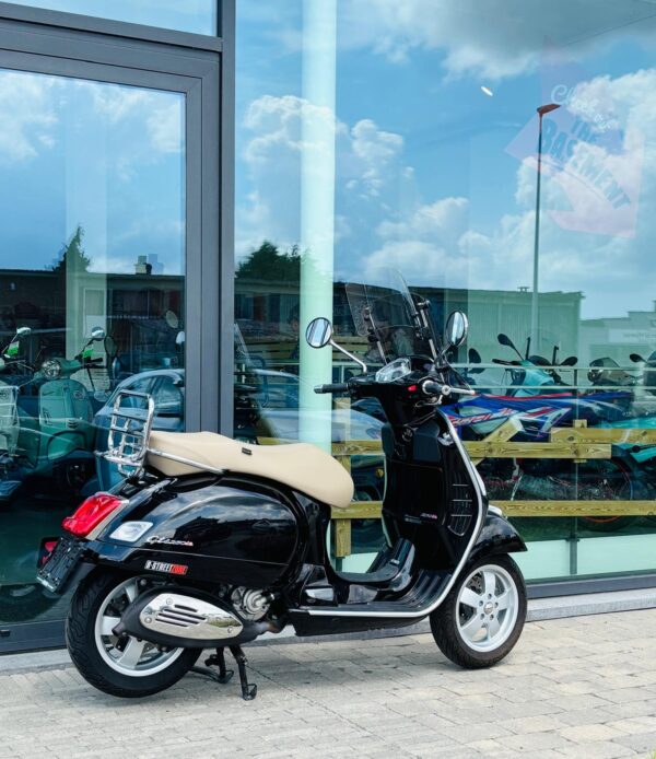 Occasie Vespa GTS 250 - Afbeelding 2