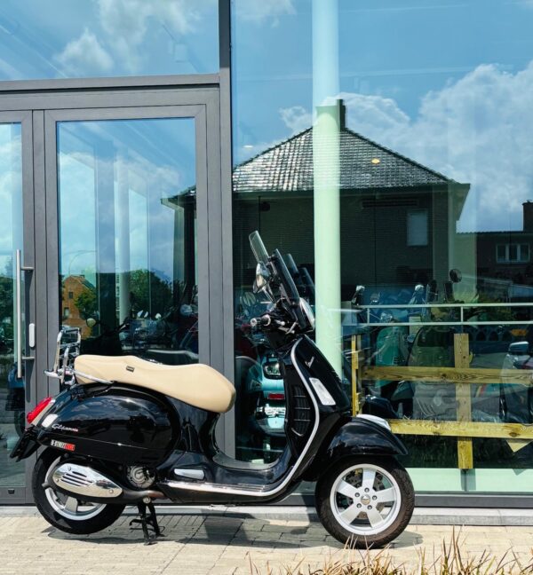 Occasie Vespa GTS 250 - Afbeelding 3