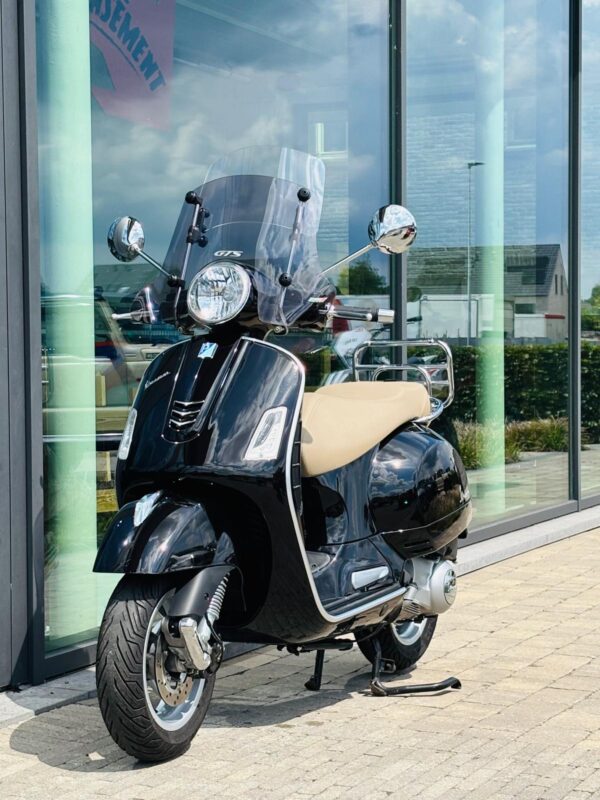 Occasie Vespa GTS 250 - Afbeelding 12