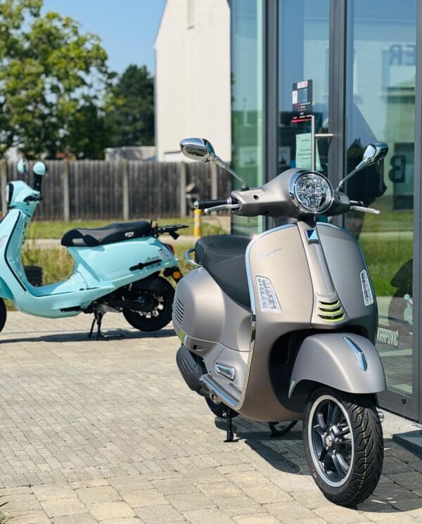 Vespa GTS Supertech 125cc - Afbeelding 5