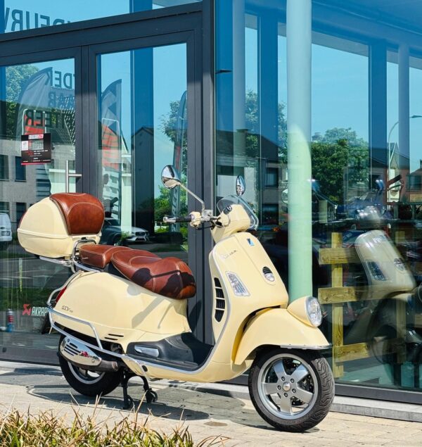 Occ. Vespa GTV 125 c Siena 552 2008 - Afbeelding 4