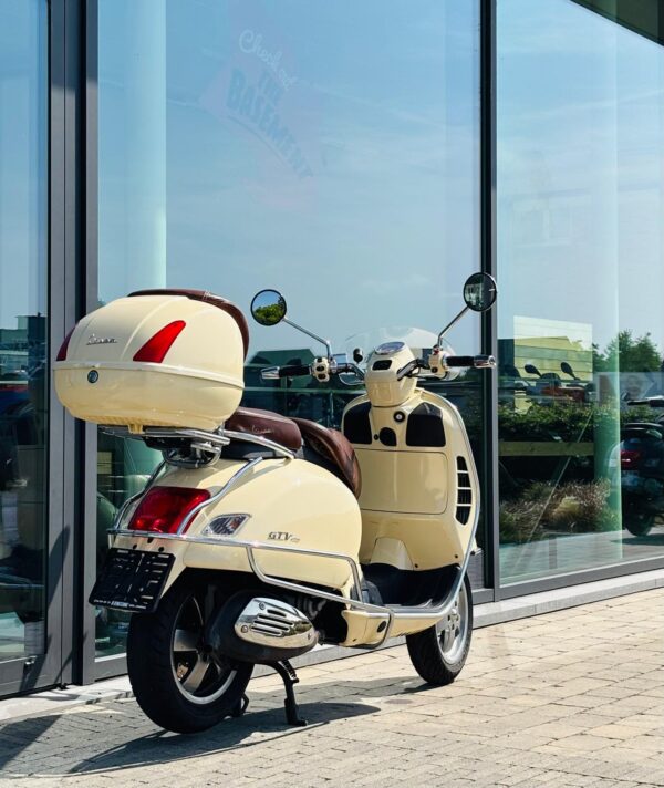 Occ. Vespa GTV 125 c Siena 552 2008 - Afbeelding 8