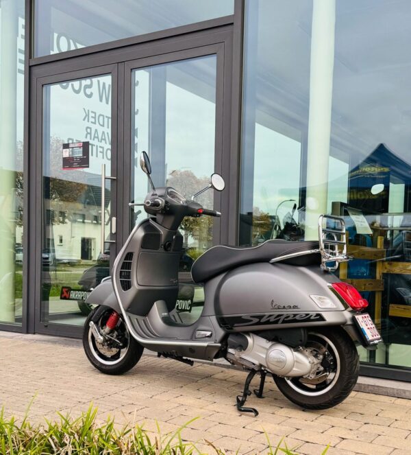 VESPA GTS "SUPERSPORT" 300 TITANIO - Afbeelding 2