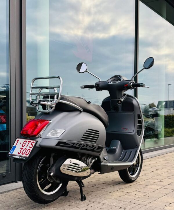 VESPA GTS "SUPERSPORT" 300 TITANIO - Afbeelding 10