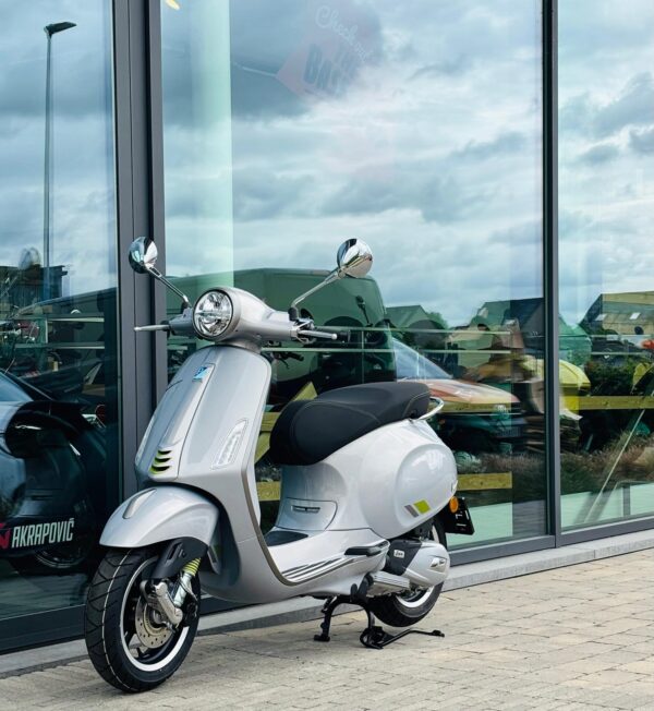Vespa Primavera 125 Tech - Afbeelding 11